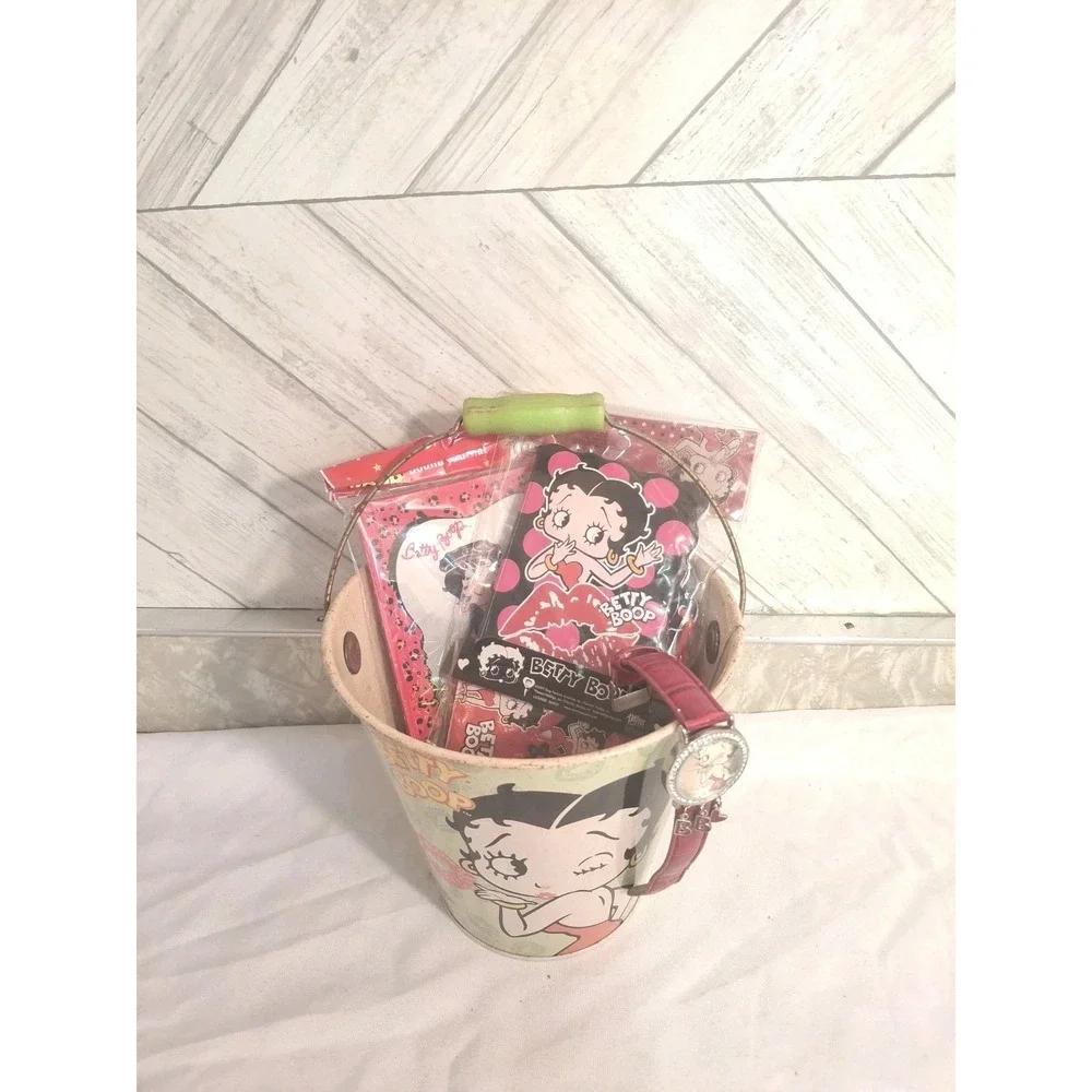 Vintage Betty Boop Lot Collectors Items Watch Tin Buckets Journal Diary Planner